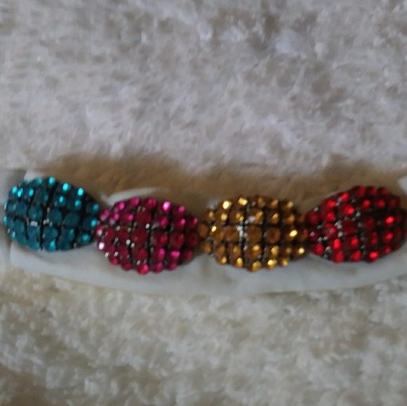 4 Adjustable Colored Rhinestone Rings - Picture 2 of 4
